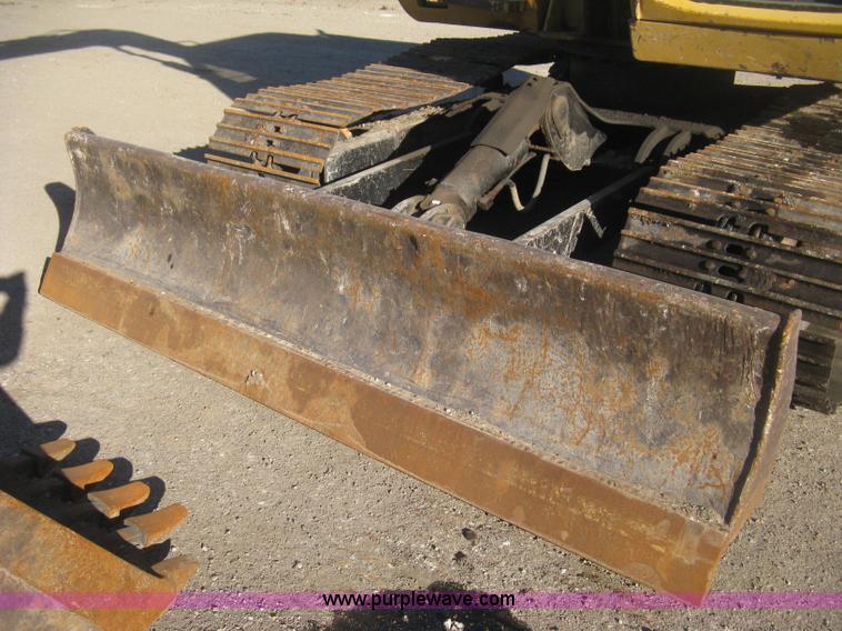 image for item I5745 1995 John Deere 190E excavator