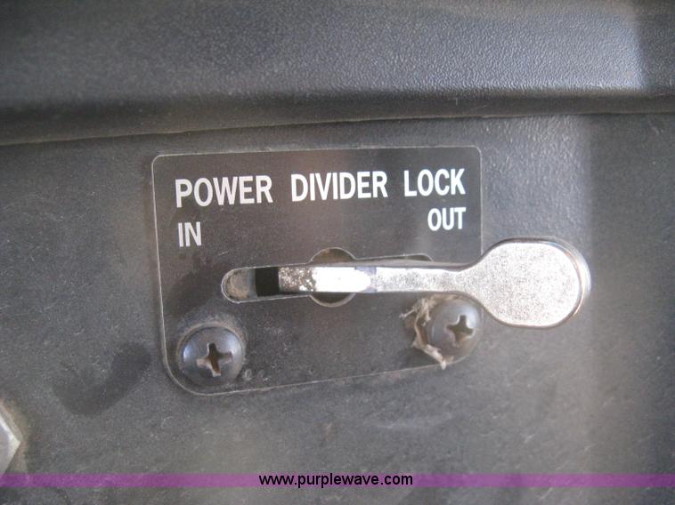 image for item I5747 2000 International F2674 dump truck