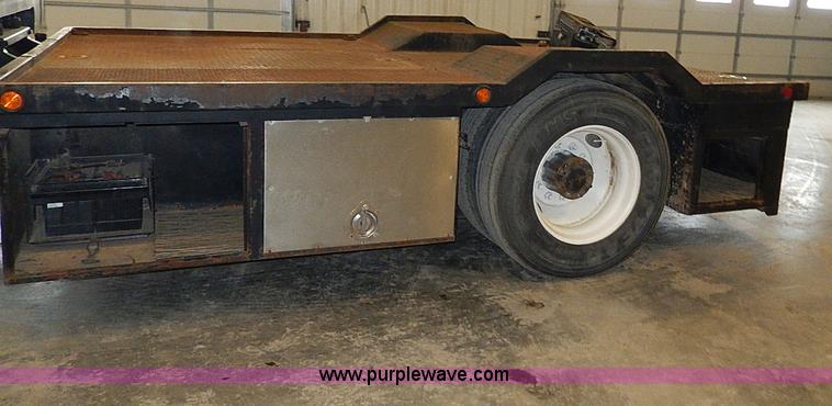 image for item I9491 1986 Chevrolet Kodiak flatbed truck