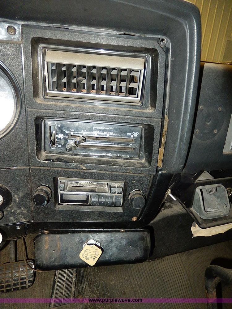 image for item I9491 1986 Chevrolet Kodiak flatbed truck