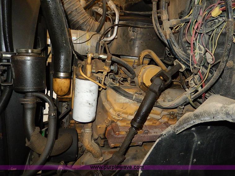 image for item I9491 1986 Chevrolet Kodiak flatbed truck