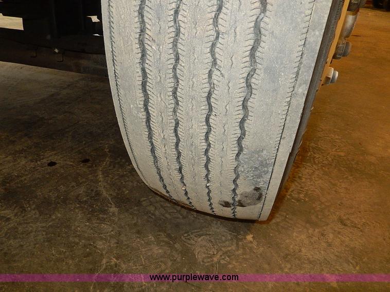 image for item I9491 1986 Chevrolet Kodiak flatbed truck