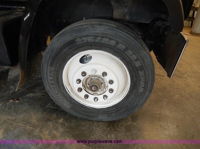 image for item I9491 1986 Chevrolet Kodiak flatbed truck