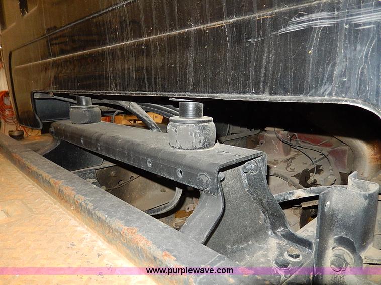 image for item I9491 1986 Chevrolet Kodiak flatbed truck