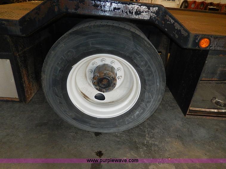 image for item I9491 1986 Chevrolet Kodiak flatbed truck