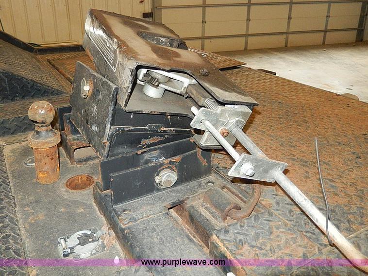 image for item I9491 1986 Chevrolet Kodiak flatbed truck