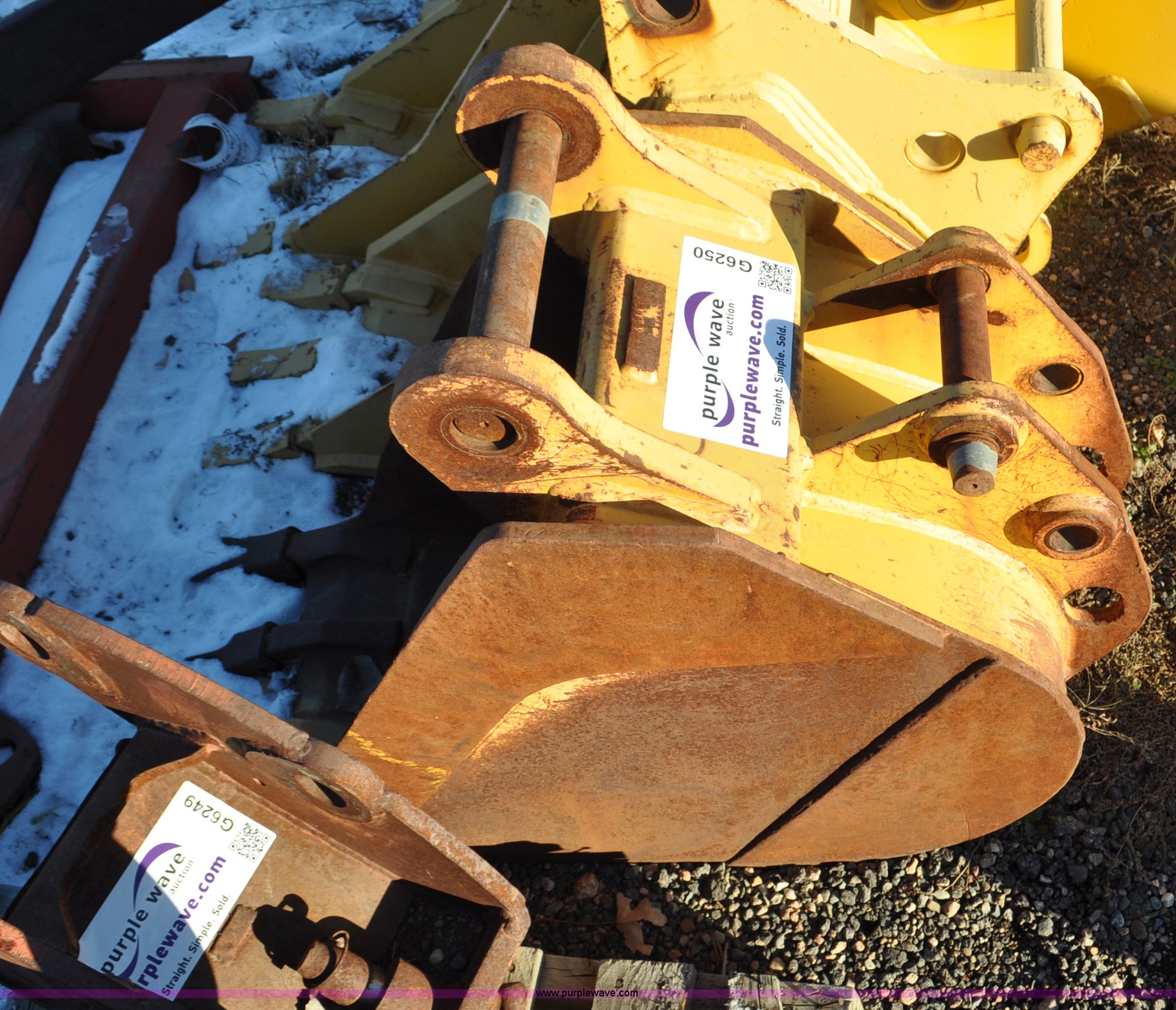 John Deere 310 or 410 backhoe bucket in Brighton, CO Item G6250 sold