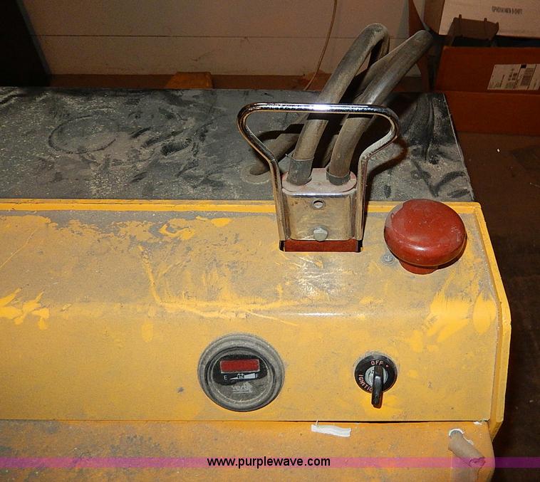 image for item AP9769 Vestil EPT-2748-45 electric pallet forklift