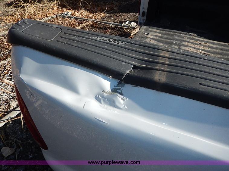 image for item AP9792 2002 Ford F250 pickup truck bed