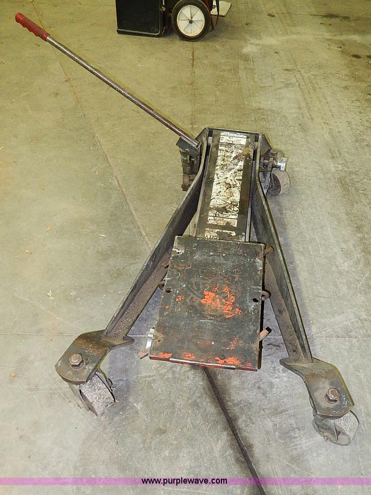 image for item AP9837 Assorted equipment