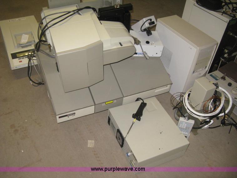 image for item AX9668 Assorted forensic lab and computer equipment
