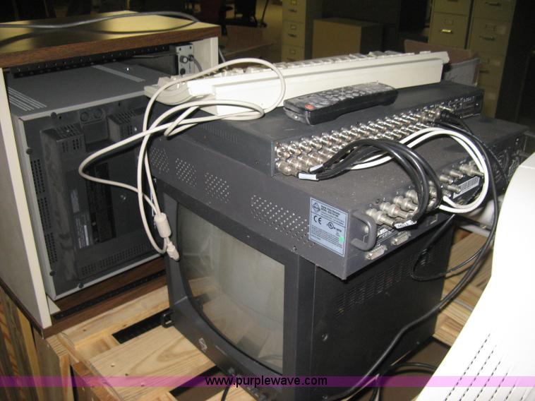 image for item AX9668 Assorted forensic lab and computer equipment