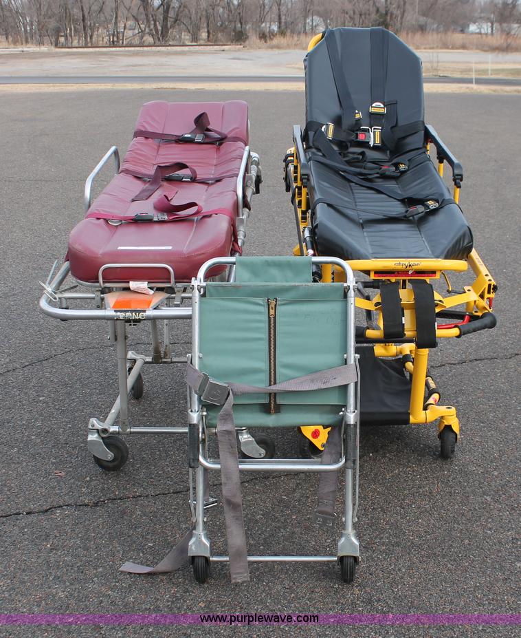 image for item AZ9452 Stryker Rugged 6092 EZ-PRO R4 emergency cot