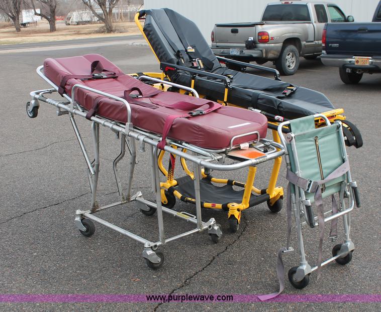 image for item AZ9452 Stryker Rugged 6092 EZ-PRO R4 emergency cot