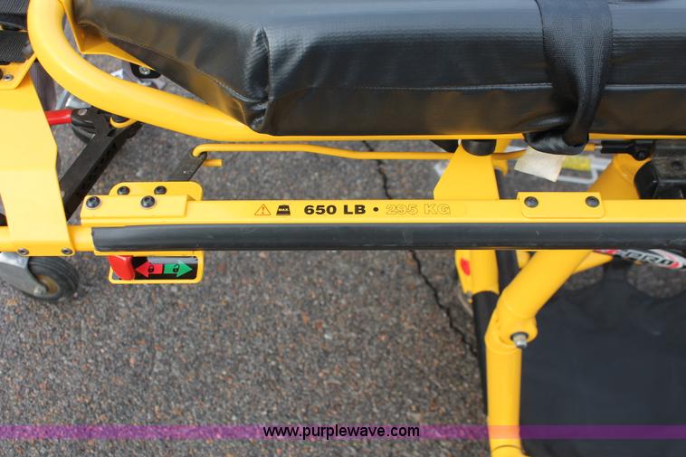 image for item AZ9452 Stryker Rugged 6092 EZ-PRO R4 emergency cot