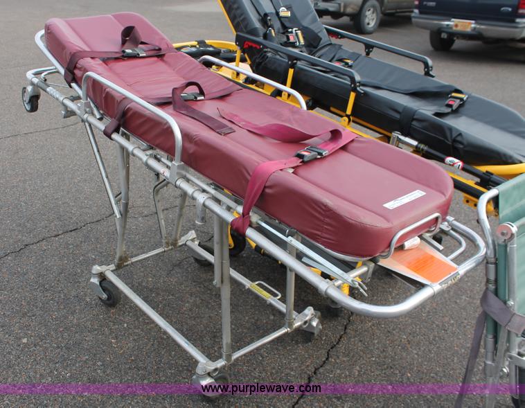 image for item AZ9452 Stryker Rugged 6092 EZ-PRO R4 emergency cot