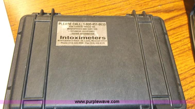 image for item C1682 Assorted items