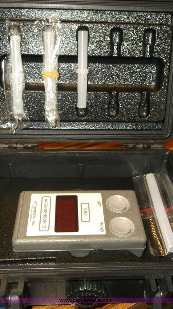 image for item C1682 Assorted items