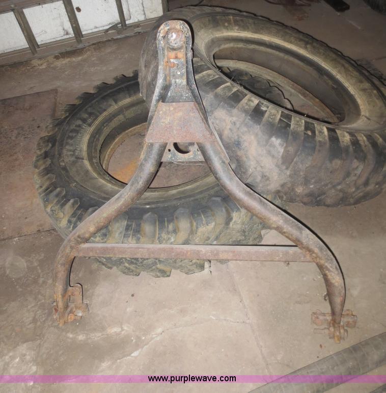 image for item F8064 (2) Ford Super Duty bumpers