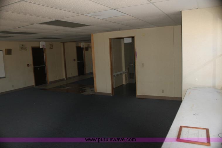 image for item G4443 1994 double wide classroom trailer