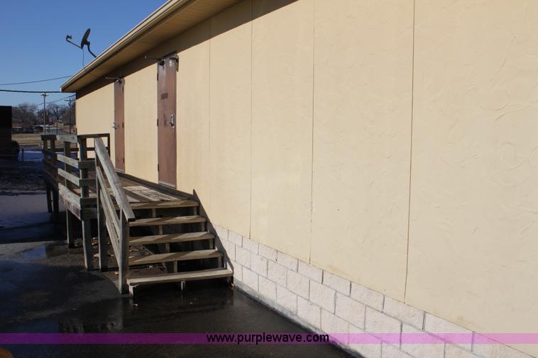 image for item G4443 1994 double wide classroom trailer