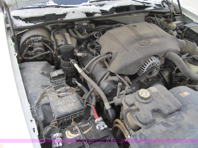 image for item G9681 2002 Ford Crown Victoria Police Interceptor