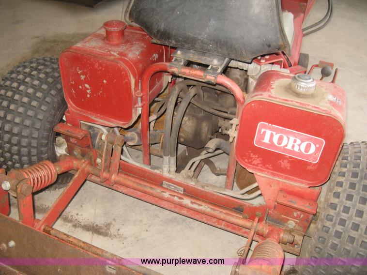 image for item H4299 Toro Sand Pro 14 ride-on sand plane