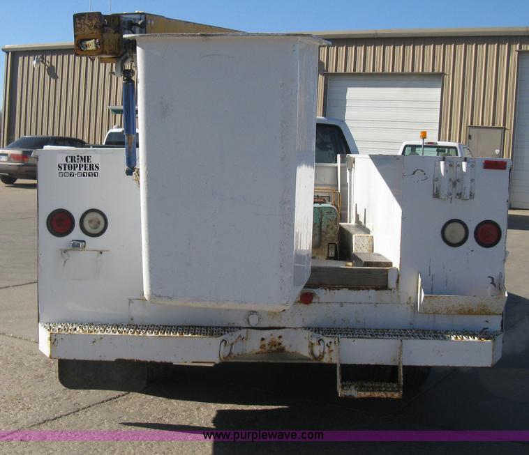 image for item H4337 1991 GMC Sierra 3500 SL utility bucket truck