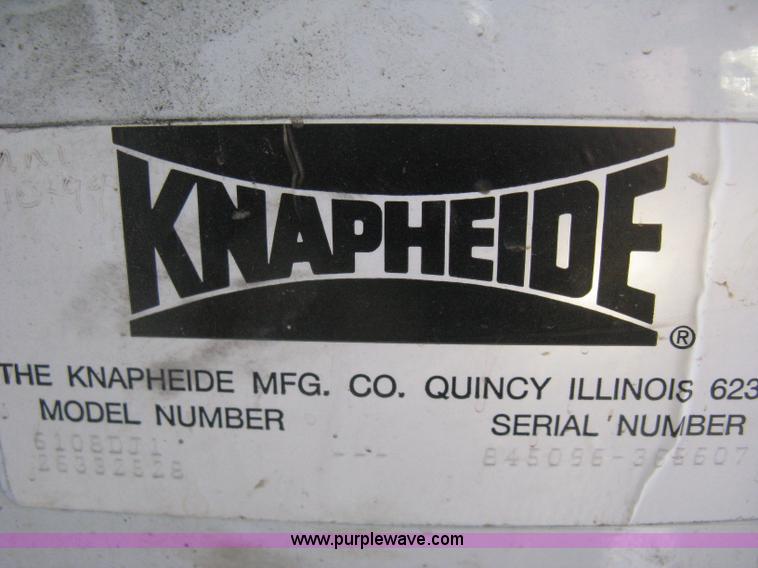 image for item H4338 1999 Chevrolet 3500 utility truck