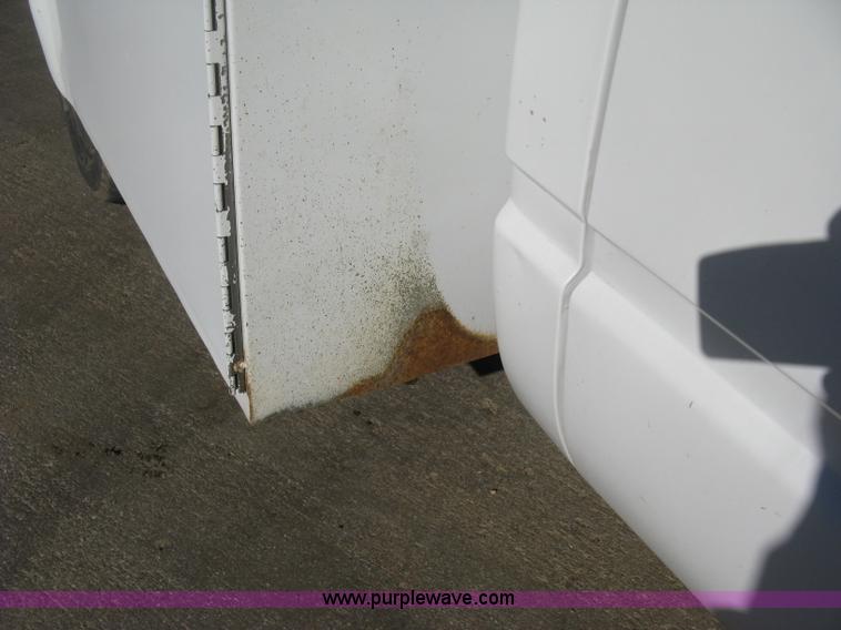 image for item H4338 1999 Chevrolet 3500 utility truck