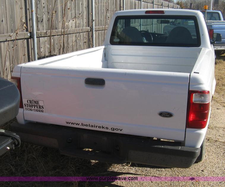 image for item H4339 2002 Ford Ranger XLT pickup truck