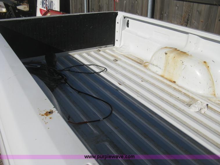 image for item H4339 2002 Ford Ranger XLT pickup truck