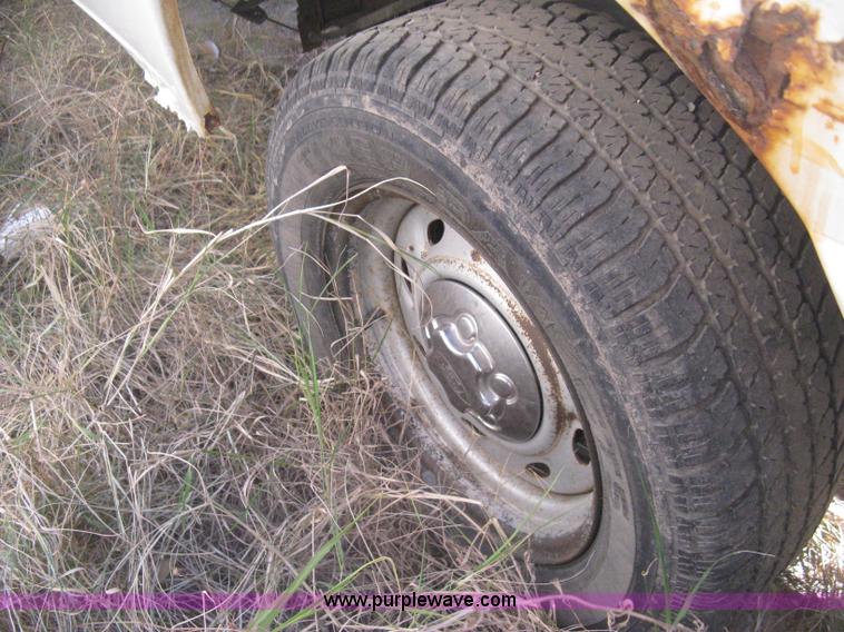 image for item H4339 2002 Ford Ranger XLT pickup truck