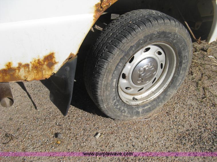 image for item H4339 2002 Ford Ranger XLT pickup truck