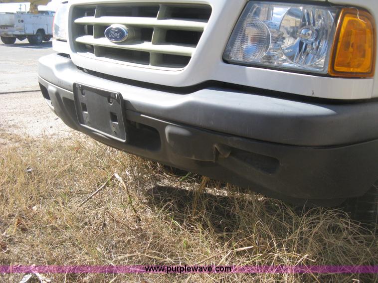 image for item H4339 2002 Ford Ranger XLT pickup truck