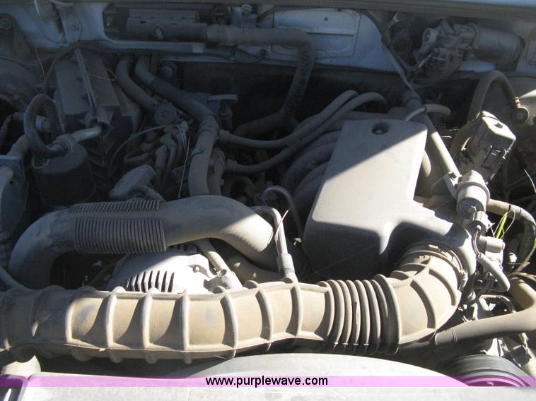 image for item H4339 2002 Ford Ranger XLT pickup truck