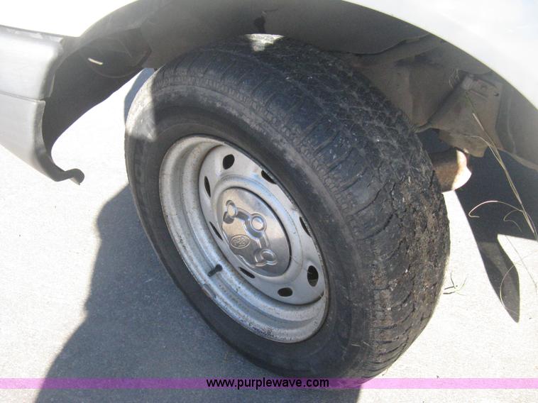 image for item H4339 2002 Ford Ranger XLT pickup truck