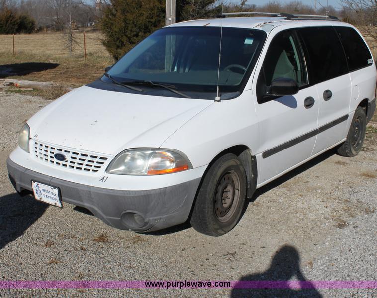 image for item H7251 2001 Ford Windstar LX van
