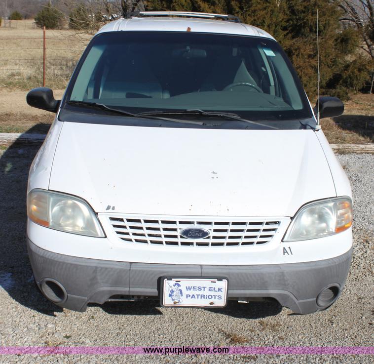 image for item H7251 2001 Ford Windstar LX van