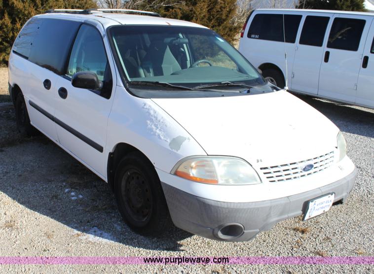 image for item H7251 2001 Ford Windstar LX van