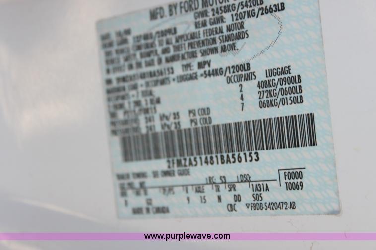 image for item H7251 2001 Ford Windstar LX van