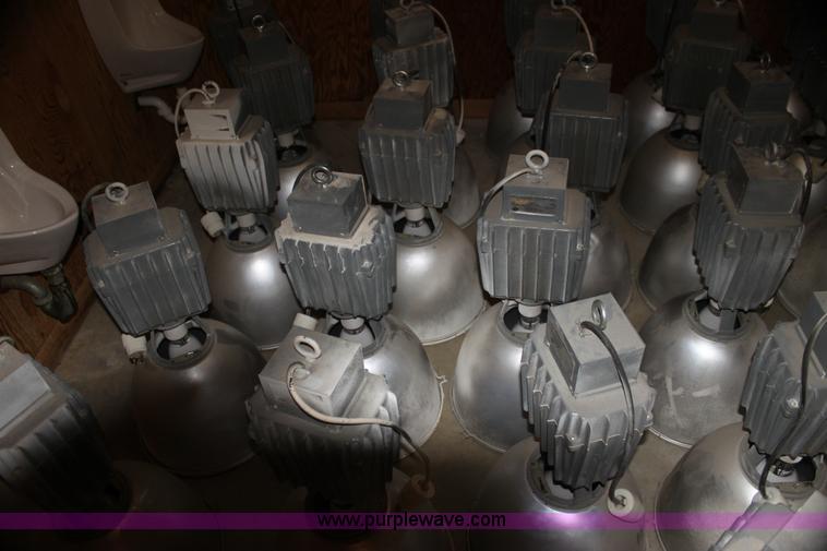 image for item H7252 (36) high bay lights