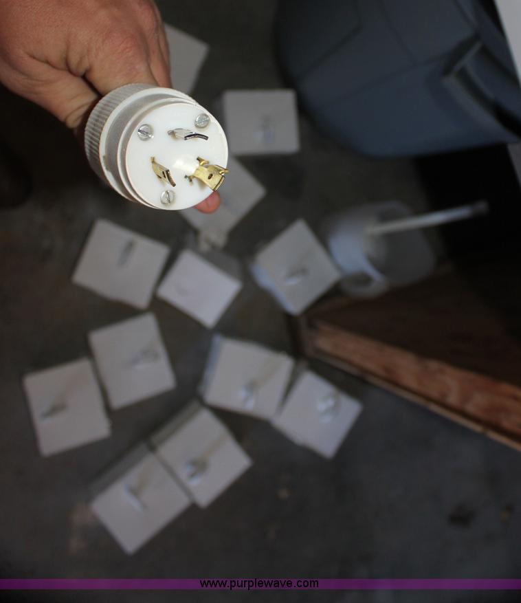 image for item H7252 (36) high bay lights