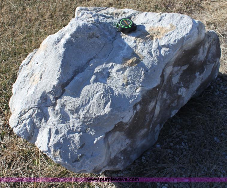 image for item H7253 (15) boulders