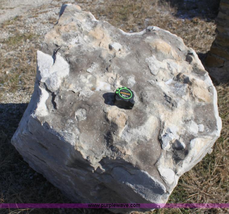 image for item H7253 (15) boulders