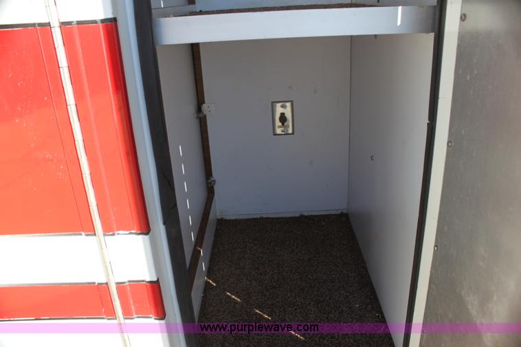 image for item H7286 1985 Ford Econoline E350 ambulance