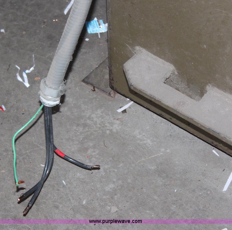 image for item H7850 Piqua cardboard baler