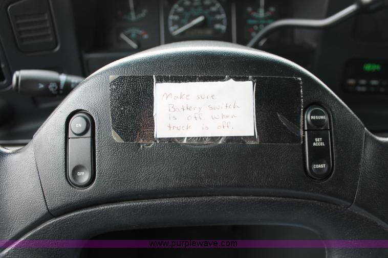 image for item H8349 1996 Ford Econoline E450 ambulance