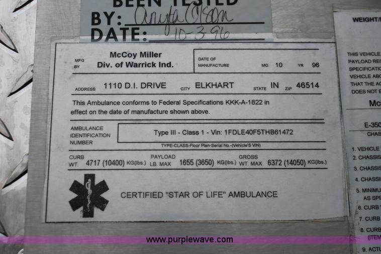 image for item H8349 1996 Ford Econoline E450 ambulance
