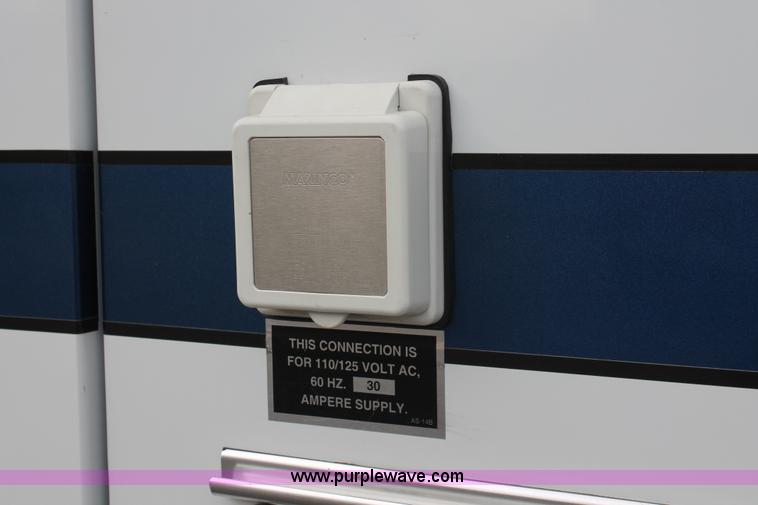 image for item H8349 1996 Ford Econoline E450 ambulance